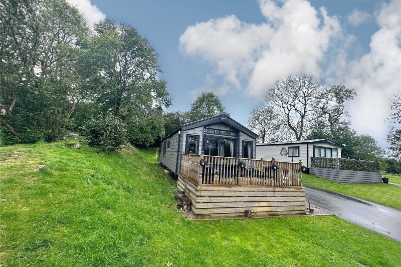 2 bedroom property for sale in Graianrhyd Road, LlanarmonynIal, Mold