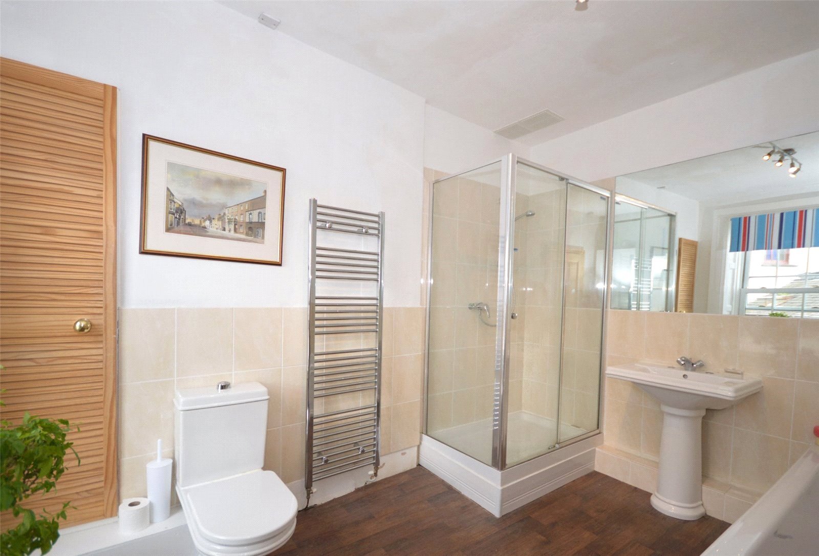 4 bedroom property to let in Upper Garth Road, Bangor, Gwynedd, LL57