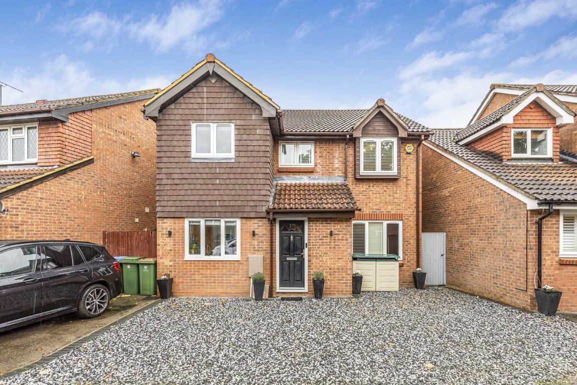 JacksonStops 4 bedroom property for sale in Regency Gardens, Walton