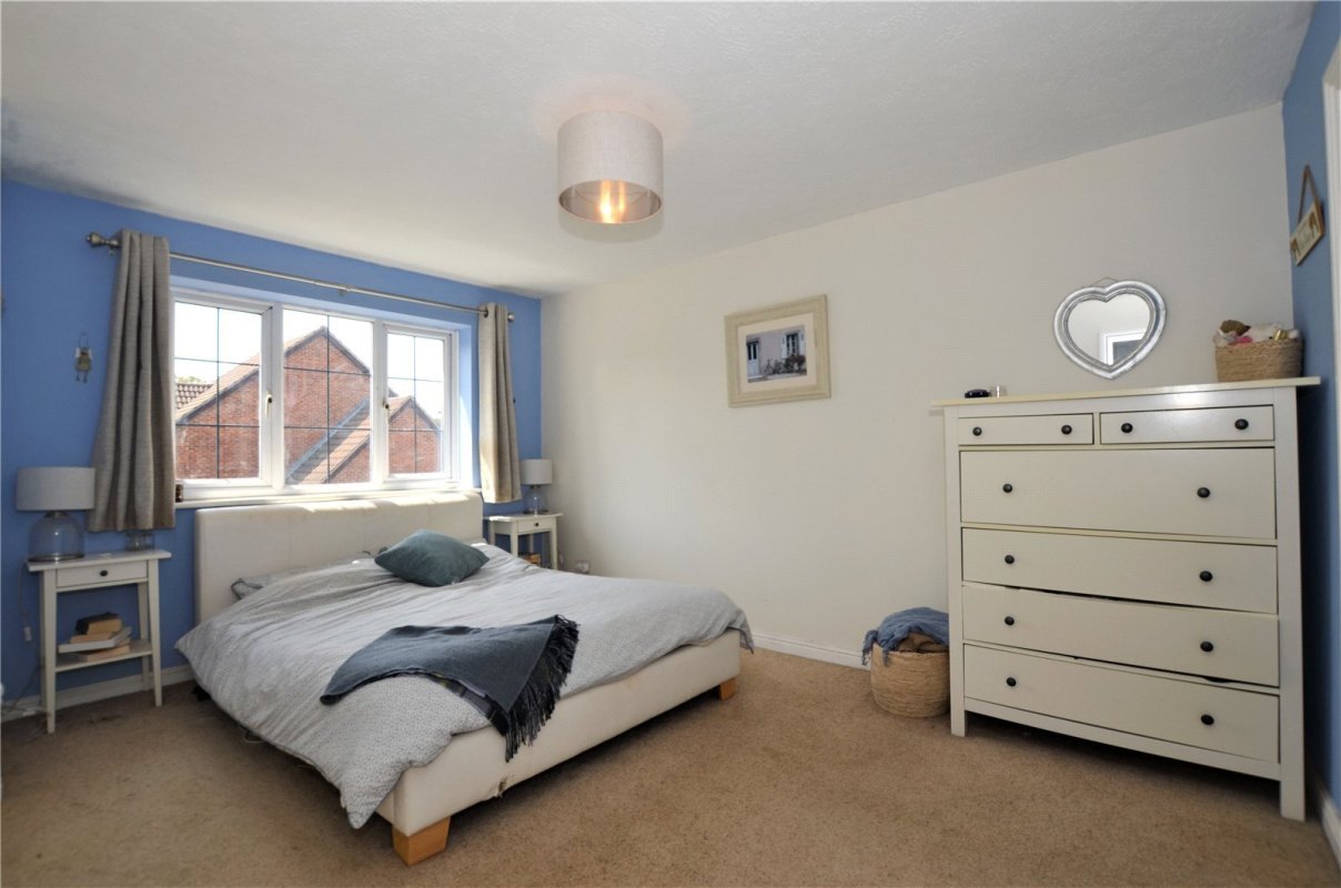 4 bedroom property for sale in Mallard Drive, Ridgewood, Uckfield, East