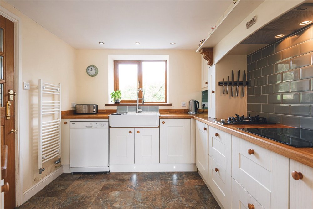 4 bedroom property for sale in Foel, Welshpool, Powys, SY21 Offers in the region of £550,000