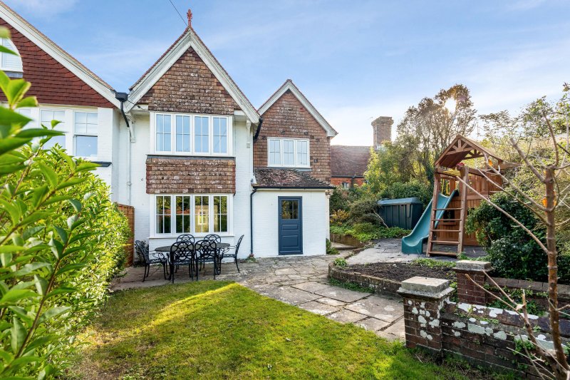 3 bedroom property for sale in Underhill Lane, Hassocks, BN6 Guide price £750,000