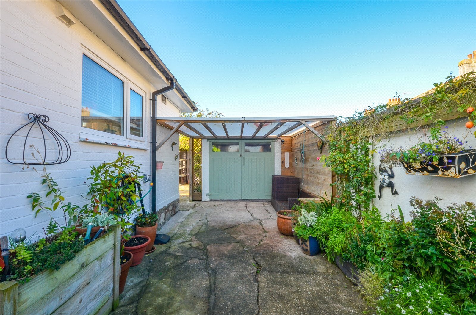 2 bedroom property for sale in Charleston Road, Penrhyn Bay, Llandudno