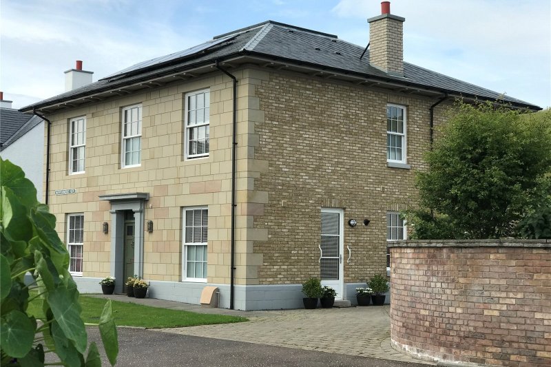 4 bedroom property for sale in Montgomerie View, Seamill, West Kilbride