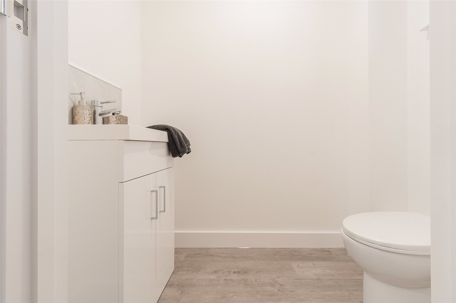 3 bedroom property for sale in Otterham Quay, Crescent Place, Rainham, Kent, ME8 Guide price £