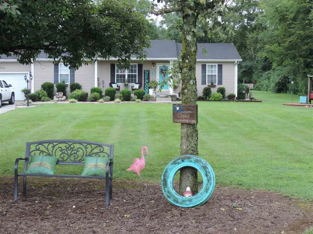 62 Rigelwood Ln, Bowling Green, KY 42101