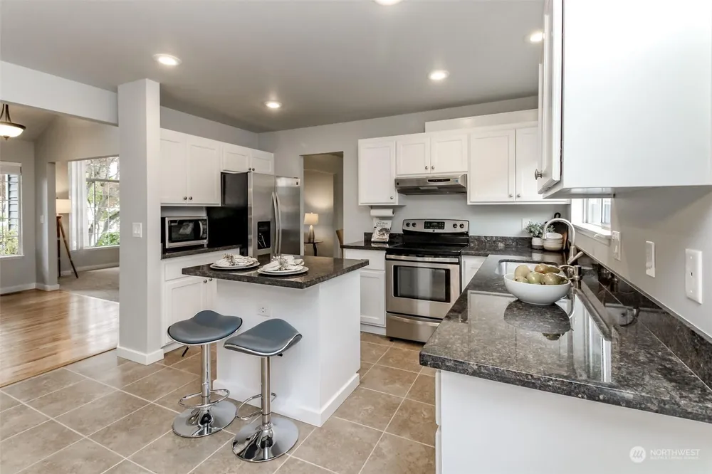 1203 SW 355th Pl, Federal Way, WA 98023