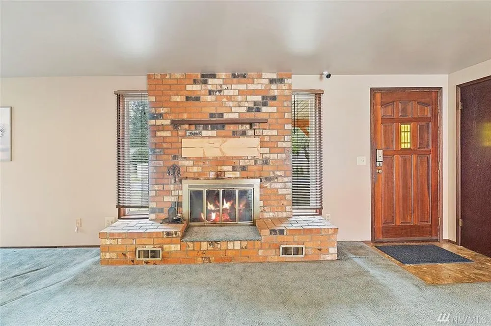 16223 123rd Ave SE, Renton, WA 98058