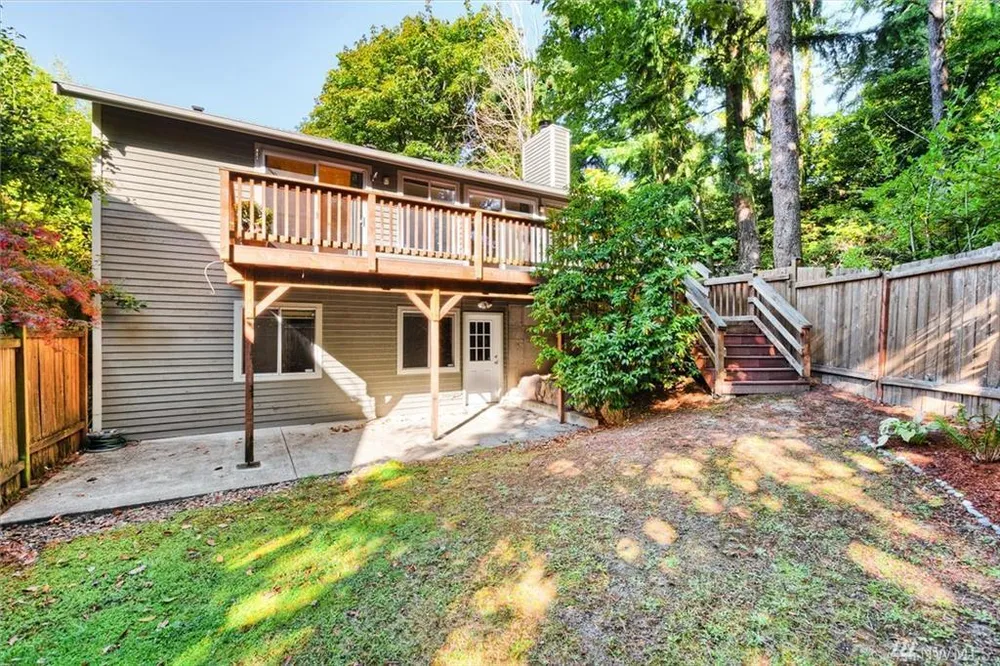 5130 S Garden Loop Rd, Seattle, WA 98118