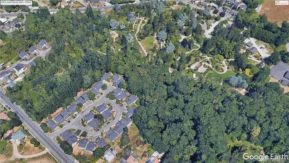 5130 S Garden Loop Rd, Seattle, WA 98118