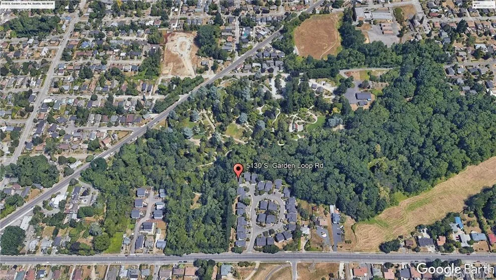 5130 S Garden Loop Rd, Seattle, WA 98118