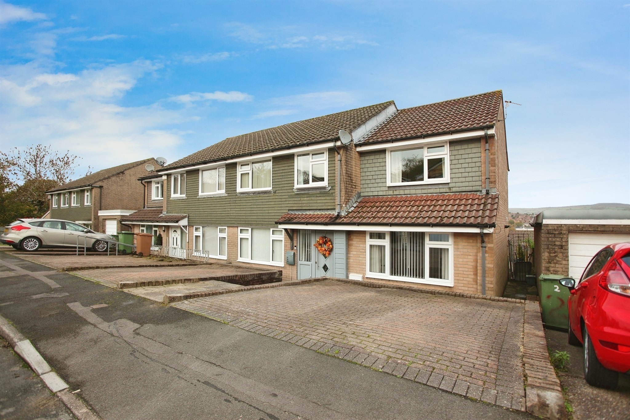 Peter Alan Estate Agents in Caerphilly Sell, Buy, Mortgages, Let or