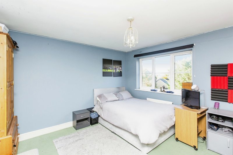 5 bedroom property for sale in Devonshire Mews, Highfields Caldecote