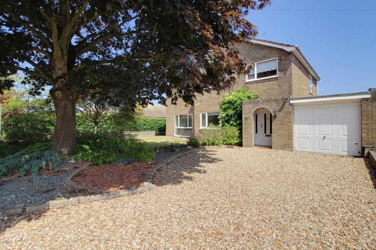 5 bedroom property for sale in Greengate, Swanton Morley £350,000