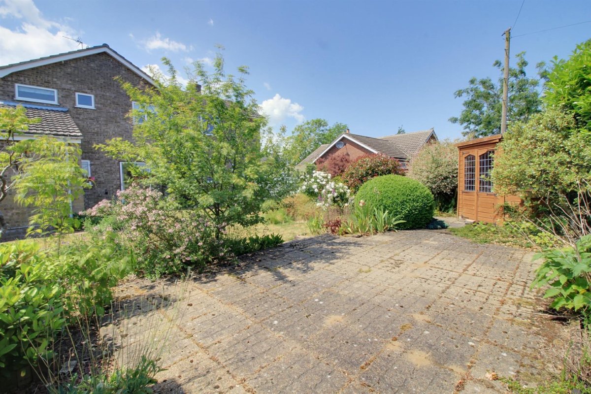 5 bedroom property for sale in Greengate, Swanton Morley £350,000