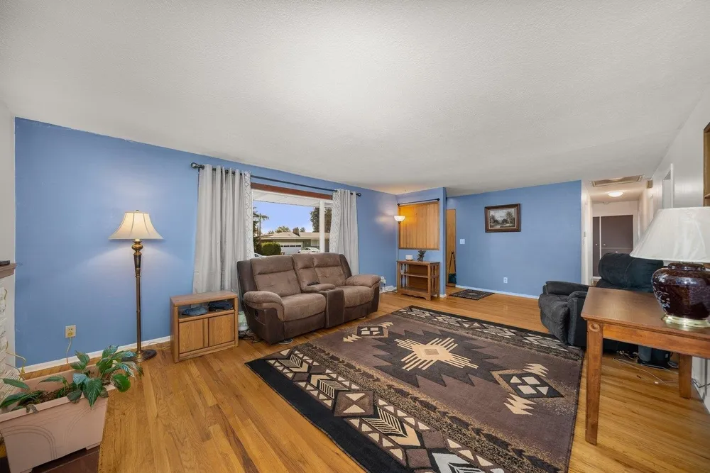 6420 N Fotheringham St, Spokane, WA 99208