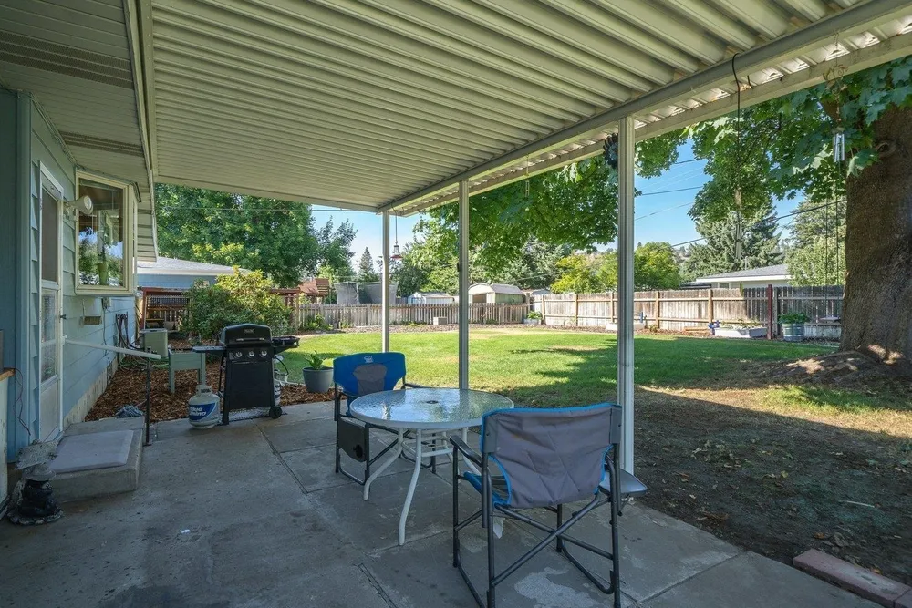 6420 N Fotheringham St, Spokane, WA 99208