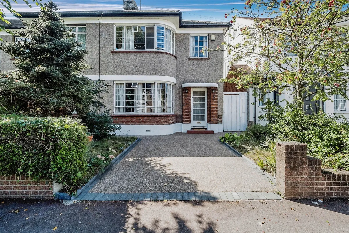 Sandringham Road, Barking