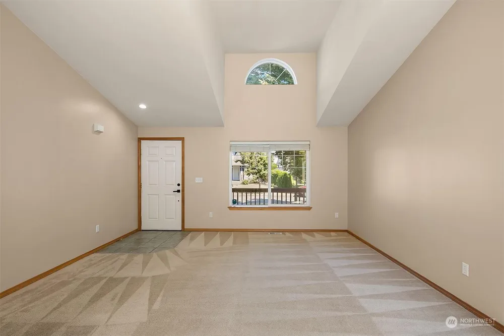28605 226th Ave SE, Maple Valley, WA 98038