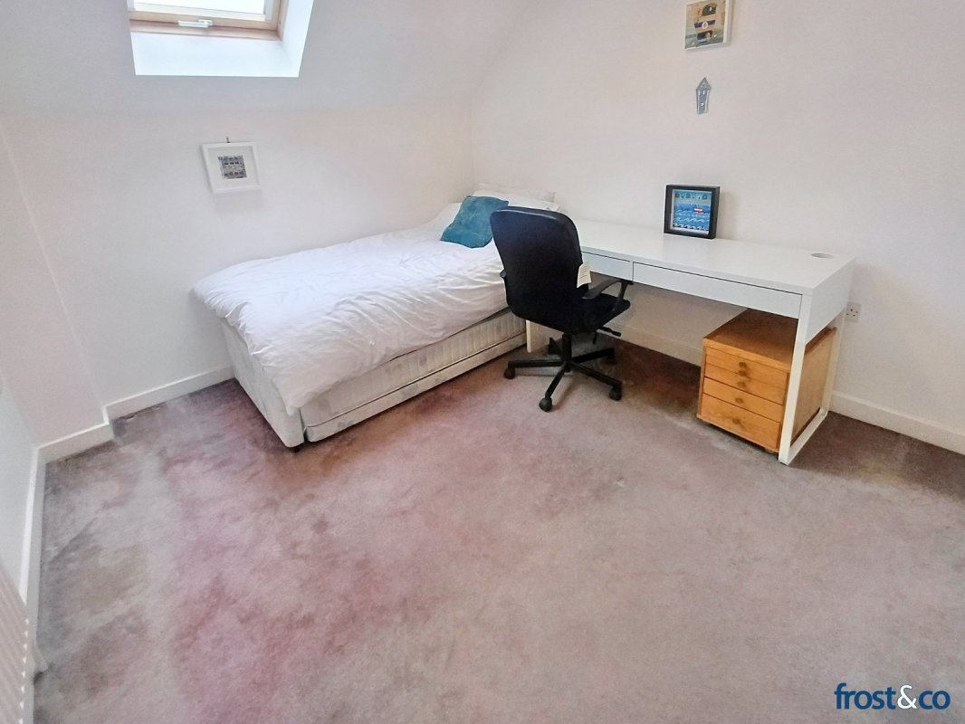 2 bedroom property for sale in Albert Road, Parkstone, Poole, Dorset