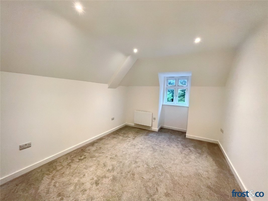 2 bedroom property for sale in Danecourt Road, Lower Parkstone, Poole