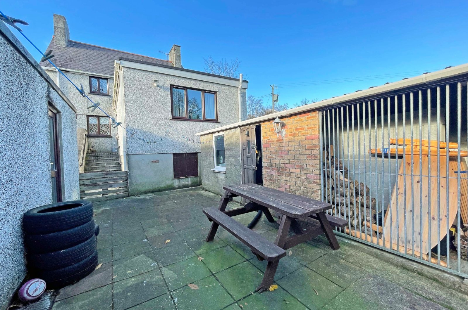 4 bedroom property for sale in Caeathro, Caernarfon, Gwynedd, LL55