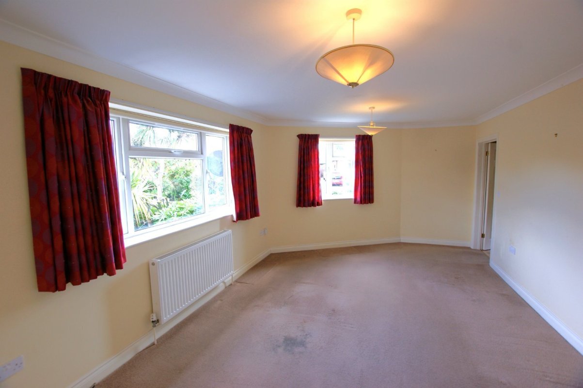 3 bedroom property for sale in Highmoor Road, Corfe Mullen, Wimborne