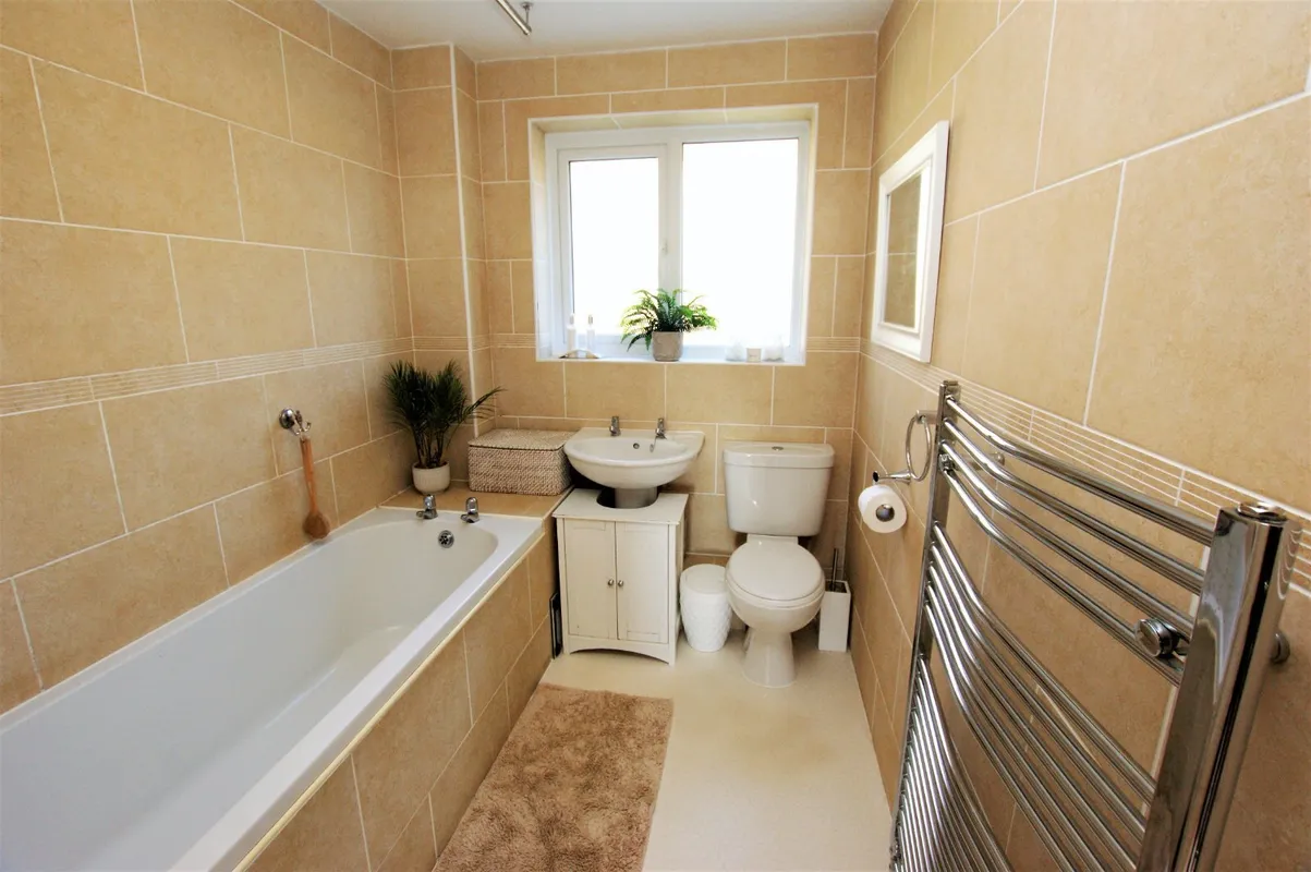 Bullfinch Close, Poole, Dorset, BH17