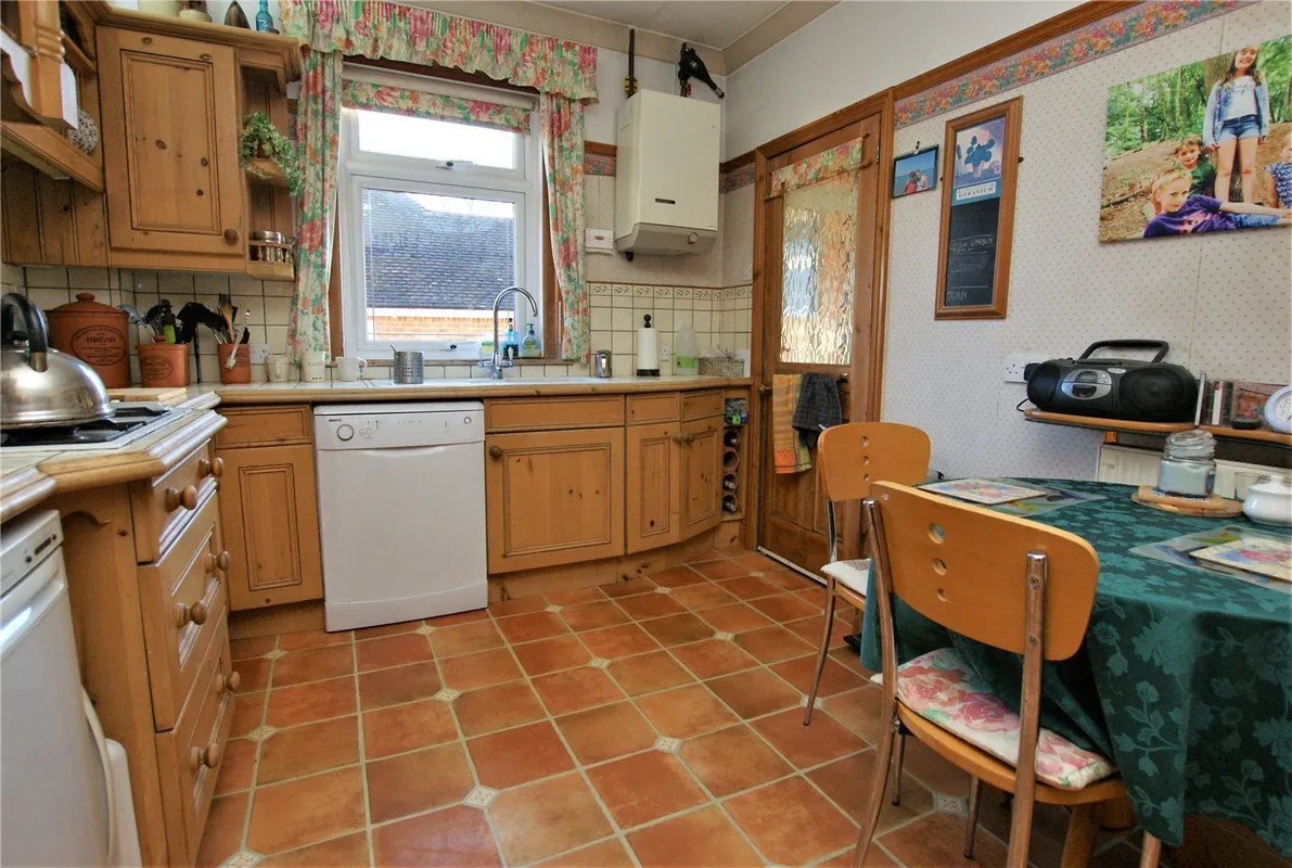 Higher Blandford Road, Broadstone, Dorset, BH18
