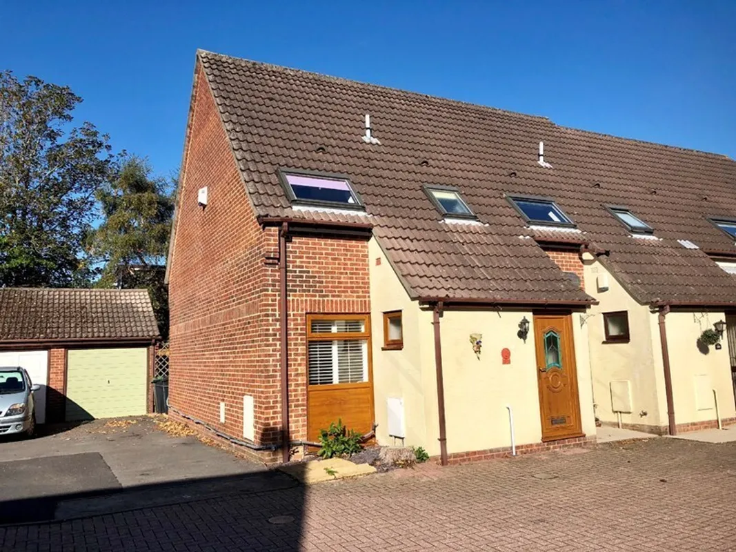 Georges Mews, Corfe Mullen, Wimborne, Dorset, BH21
