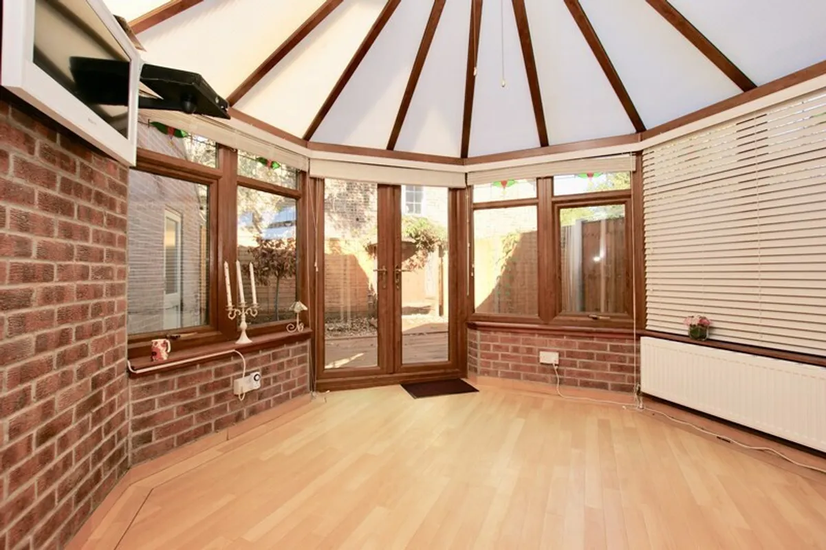 Georges Mews, Corfe Mullen, Wimborne, Dorset, BH21