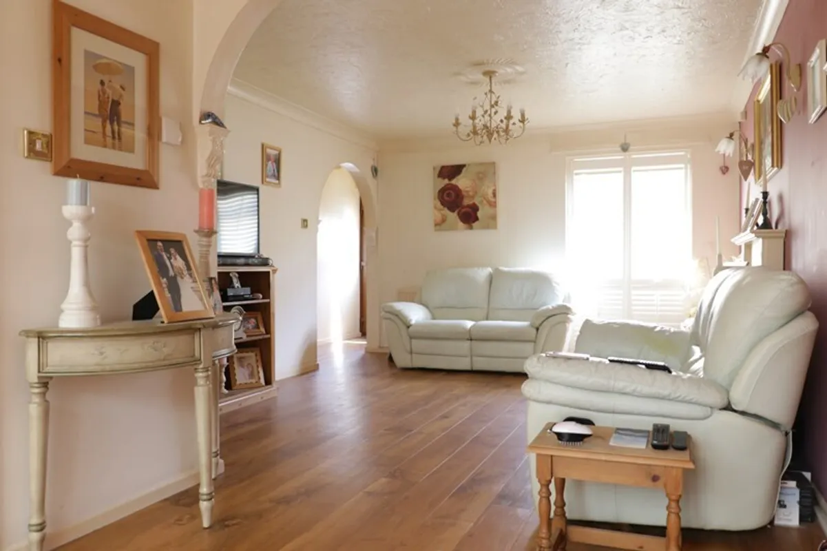 Georges Mews, Corfe Mullen, Wimborne, Dorset, BH21