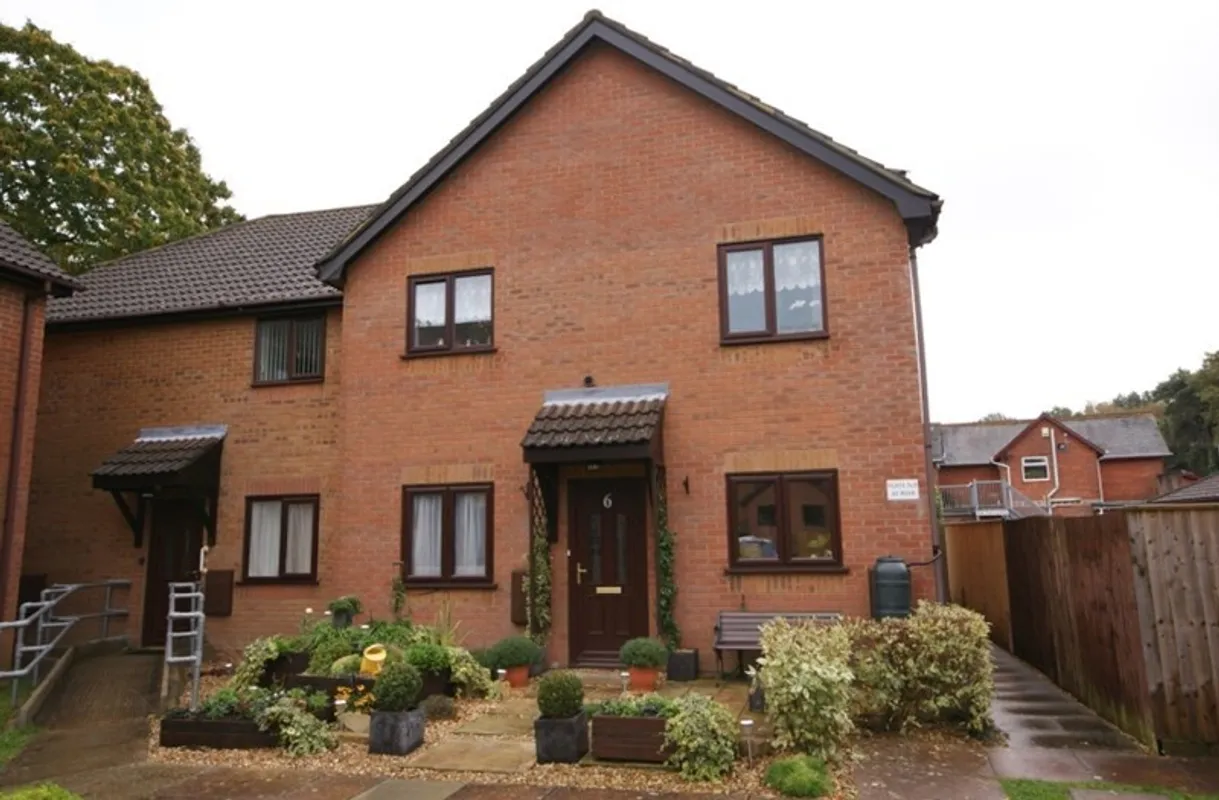 Hillview Court, Froud Way, Corfe Mullen, Wimborne, BH21