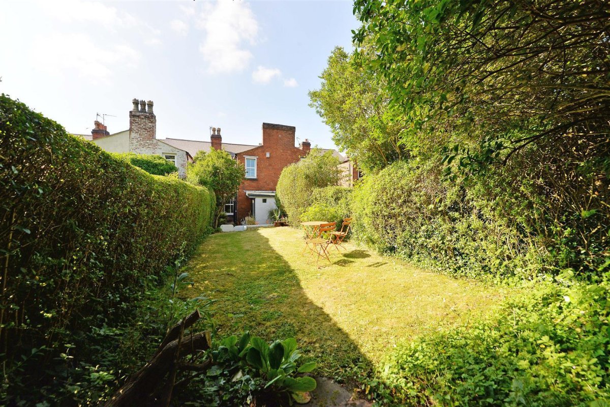 3 bedroom property for sale in Westfield Road, Kings Heath, Birmingham £315,000