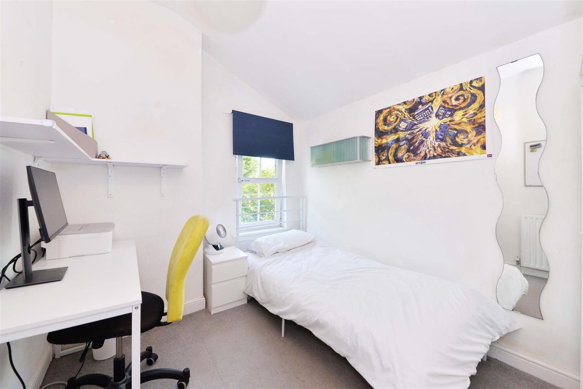 3 bedroom property for sale in Westfield Road, Kings Heath, Birmingham £315,000