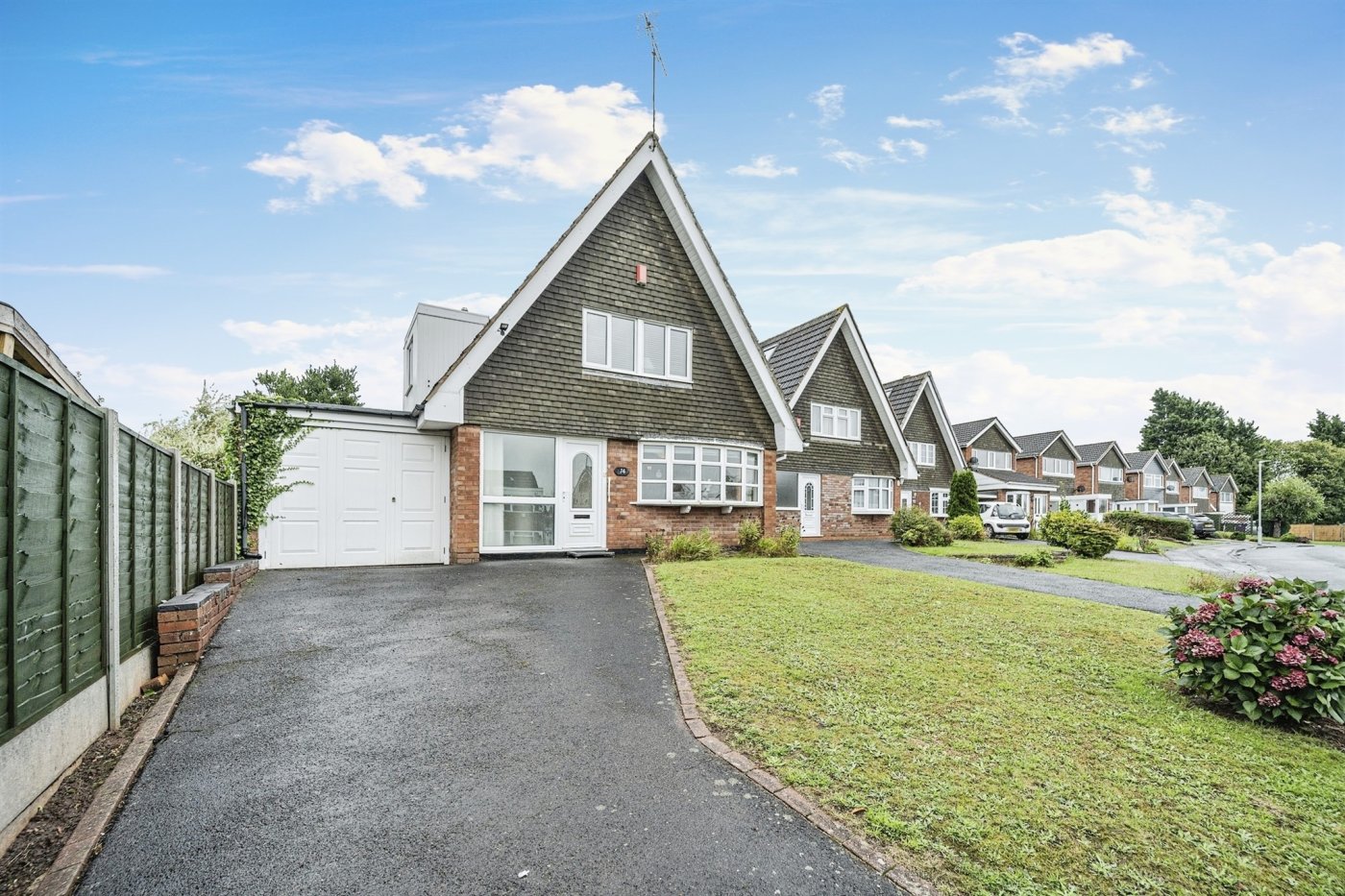 Properties for sale in Tettenhall, West Midlands