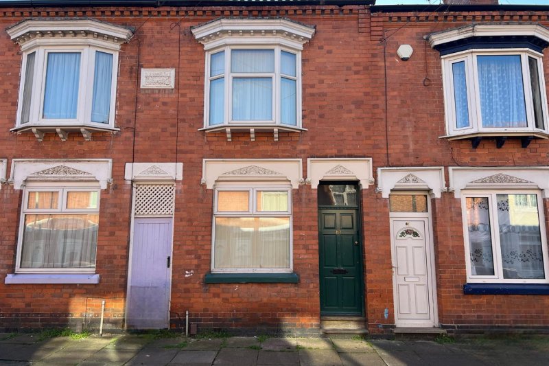 2 bedroom property for sale in Wolverton Road, Off Narborough Road