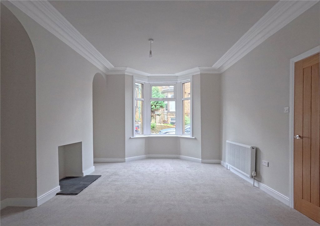 3 bedroom property for sale in Belgrave Street, Skipton, North