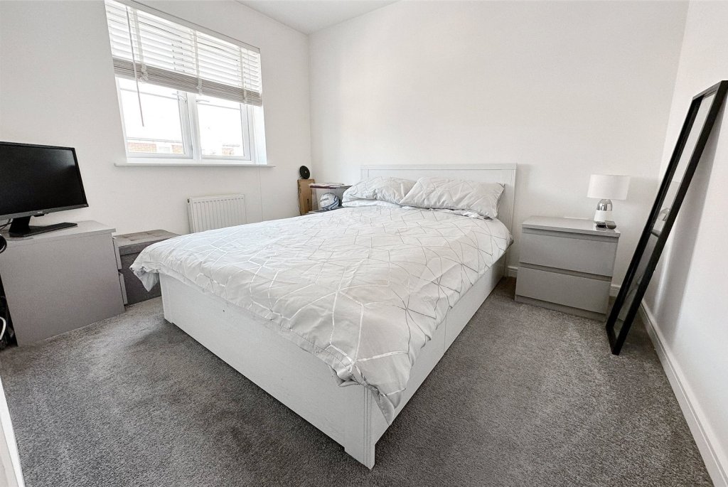 3 bedroom property for sale in Thompson Grove, Littlehampton, West