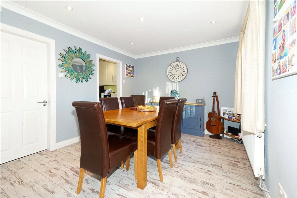 3 bedroom property for sale in Carleton Avenue, Skipton, North