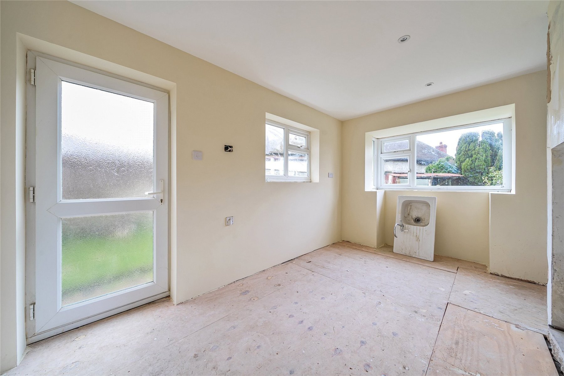 3 bedroom property for sale in Spreyton, Crediton, Devon, EX17 Guide