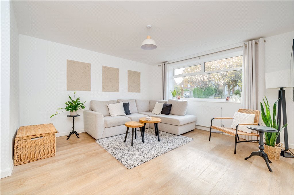 3 bedroom property for sale in Langford Road, Burley in Wharfedale