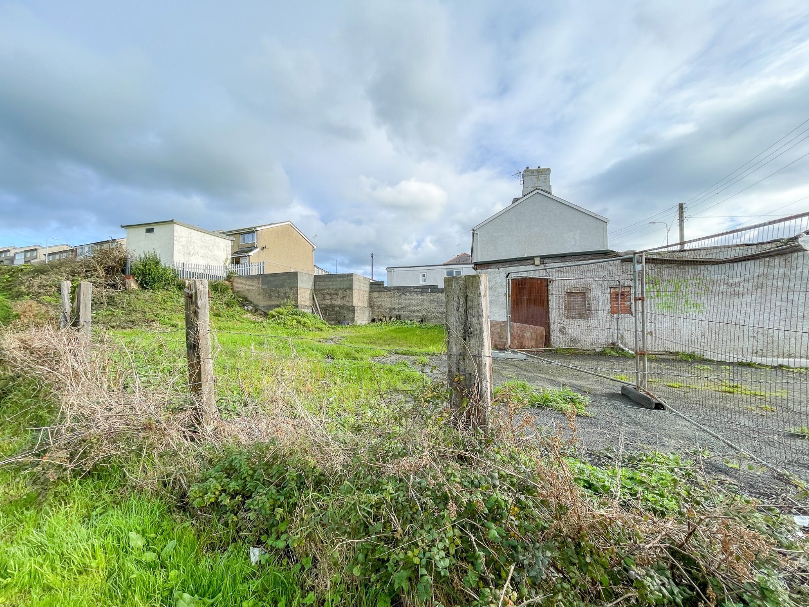 property for sale in 1 Chapel Street, Llangefni, Isle of Anglesey, LL77