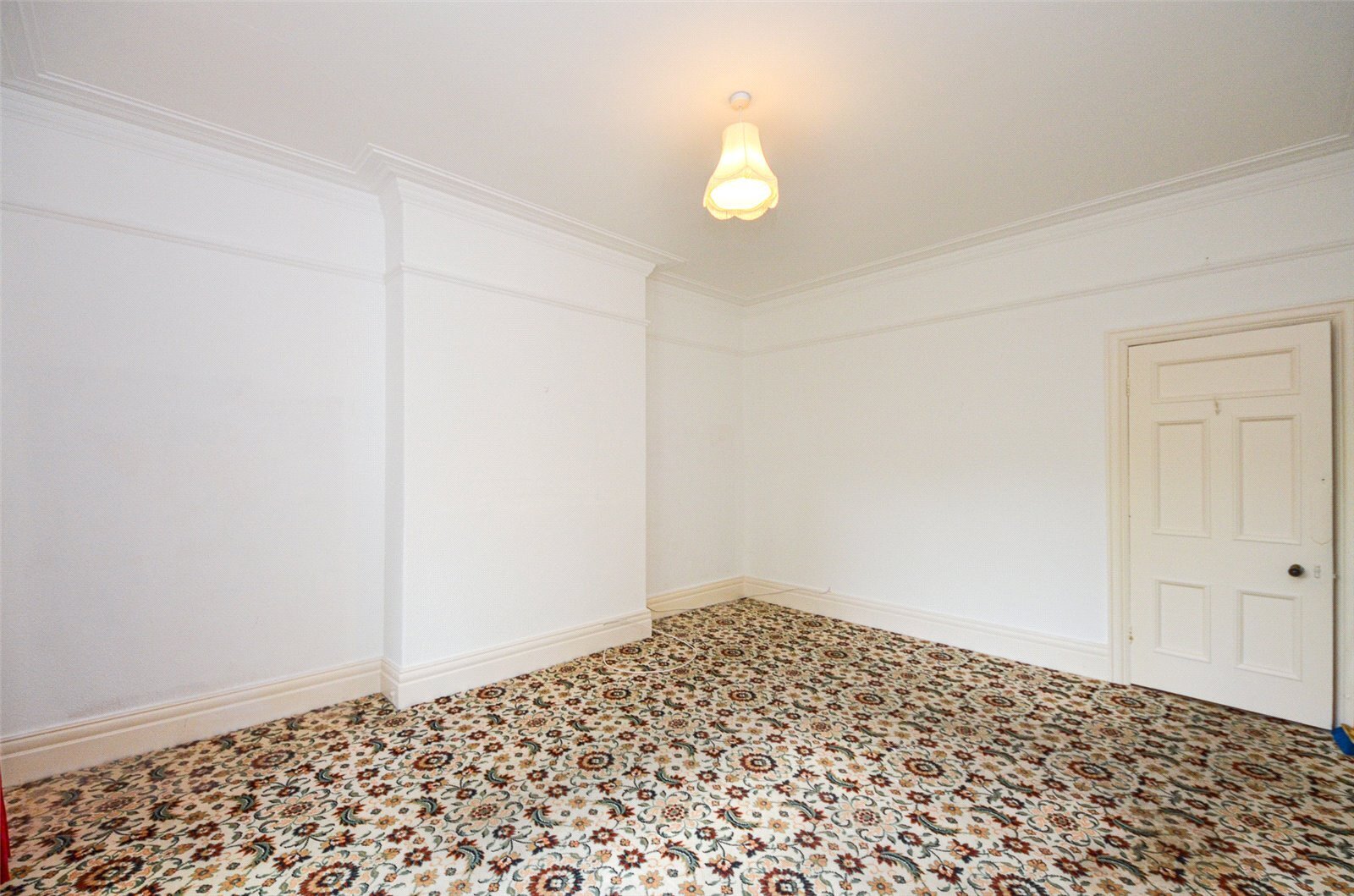 2 bedroom property for sale in Roumania Crescent, Llandudno, Conwy, LL30 £160,000