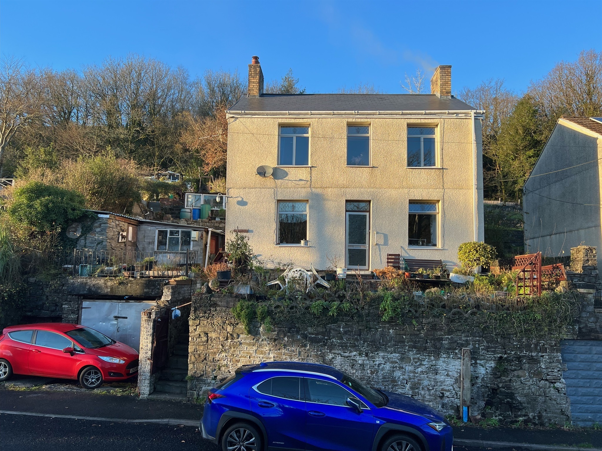 Peter Alan Estate Agents in Neath Sell, Buy, Mortgages, Let or Rent