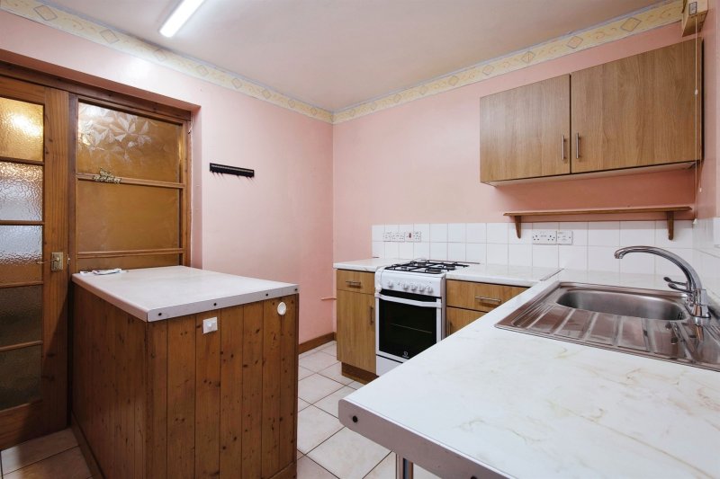 3 bedroom property for sale in Arthur Street, Rhymney, Tredegar