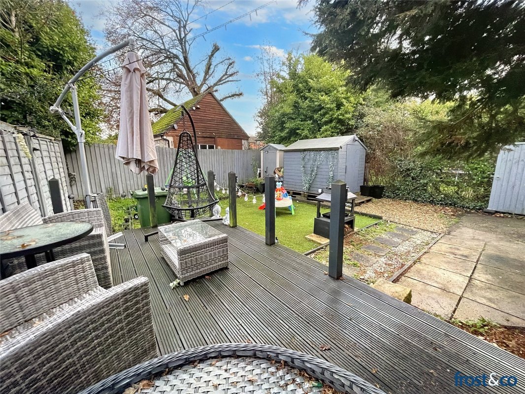 2 bedroom property for sale in Albert Road, Parkstone, Poole, Dorset