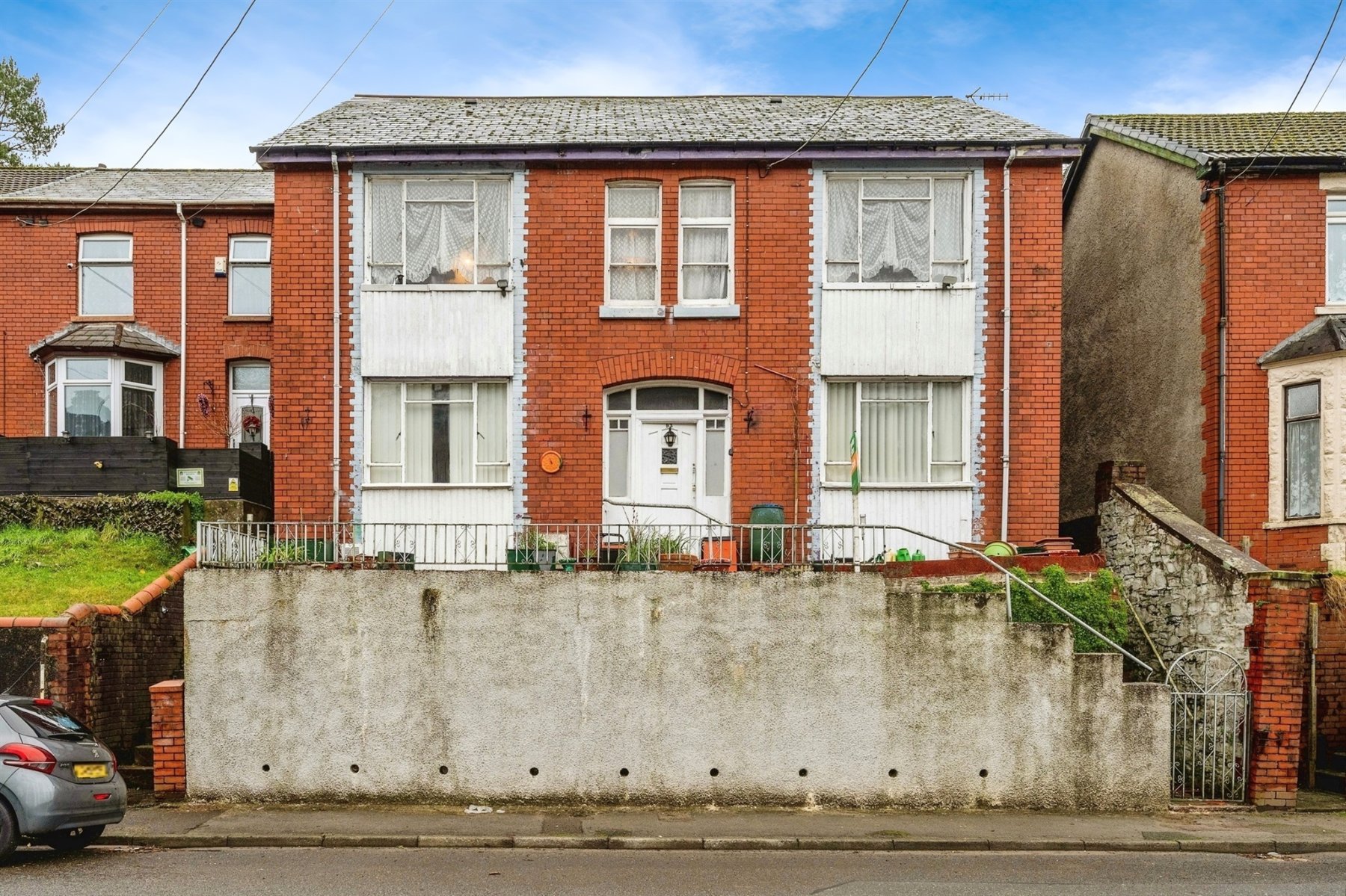 4 bedroom property for sale in King Edward Street, Blaengarw, Bridgend