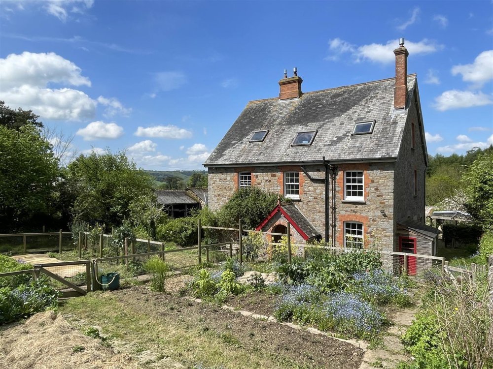 Stags 7 bedroom property for sale in Chittlehamholt