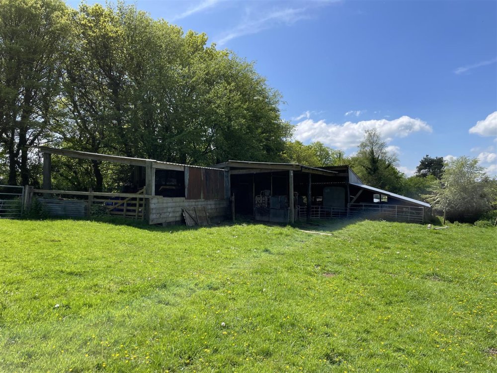 Stags 7 bedroom property for sale in Chittlehamholt